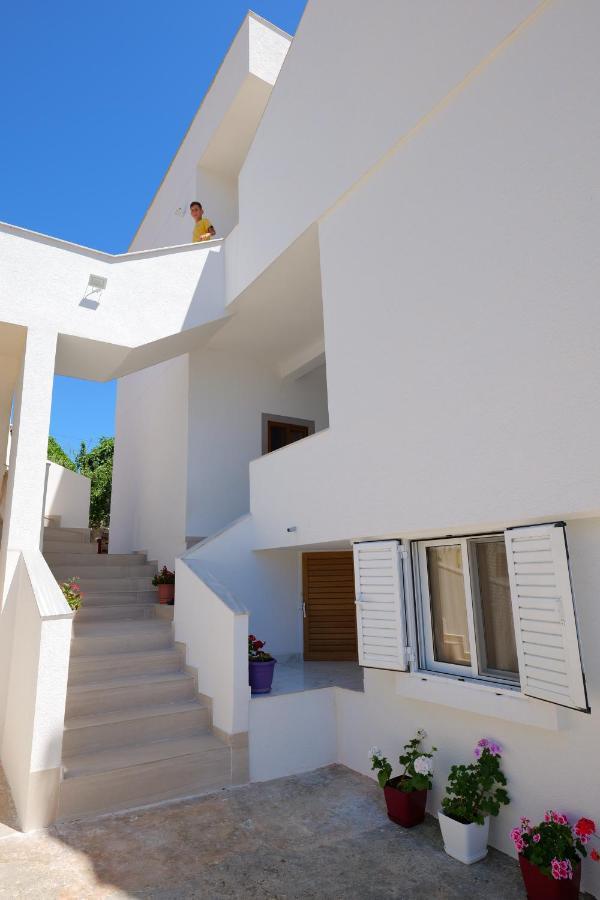 קסאמיל Vila Xhafa מראה חיצוני תמונה