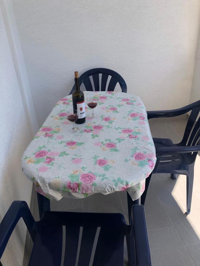 קסאמיל Vila Xhafa מראה חיצוני תמונה