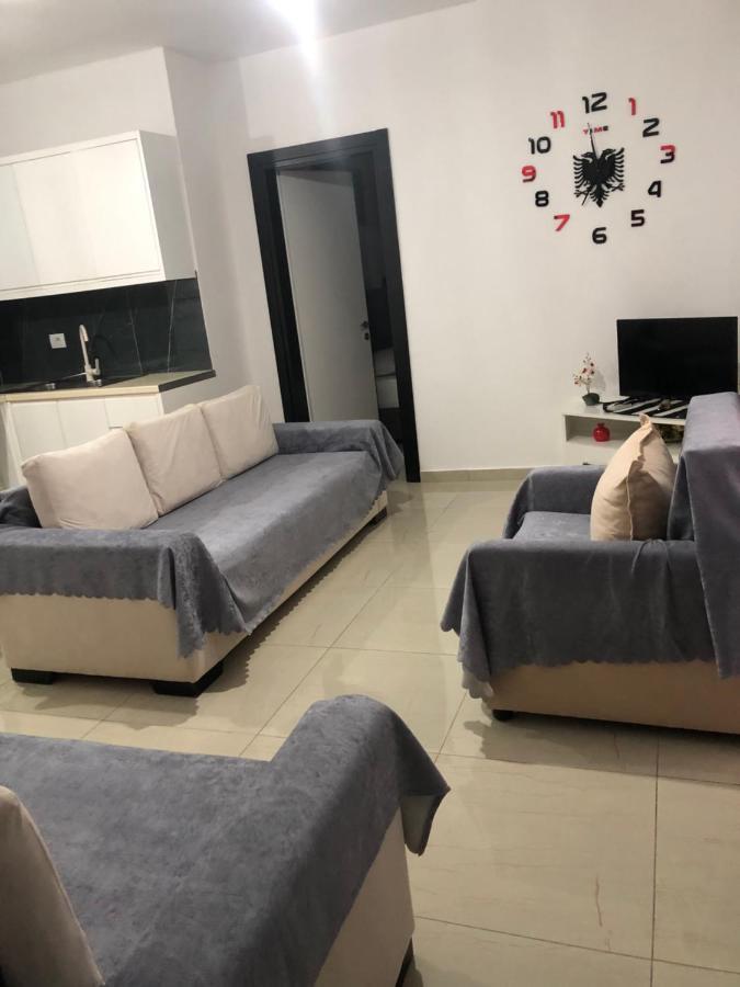 קסאמיל Vila Xhafa מראה חיצוני תמונה