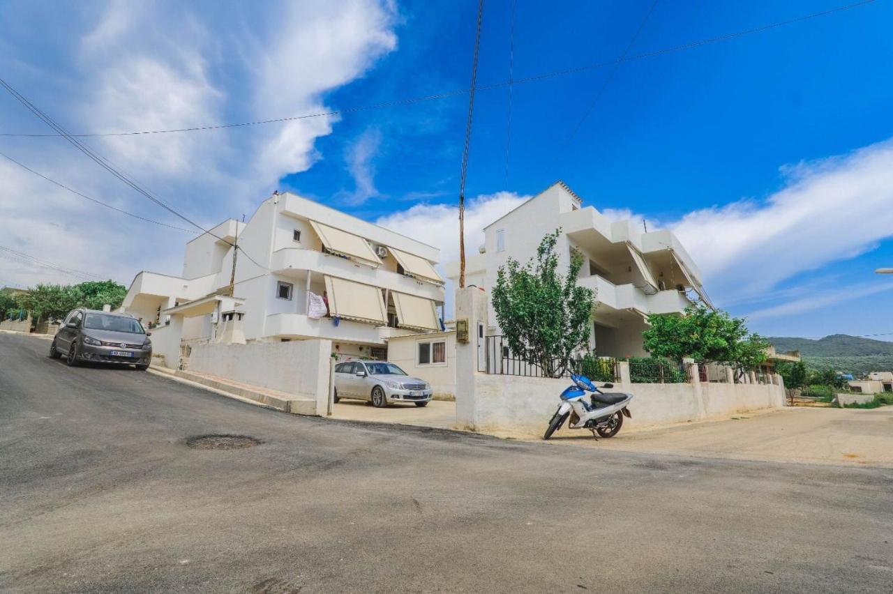 קסאמיל Vila Xhafa מראה חיצוני תמונה